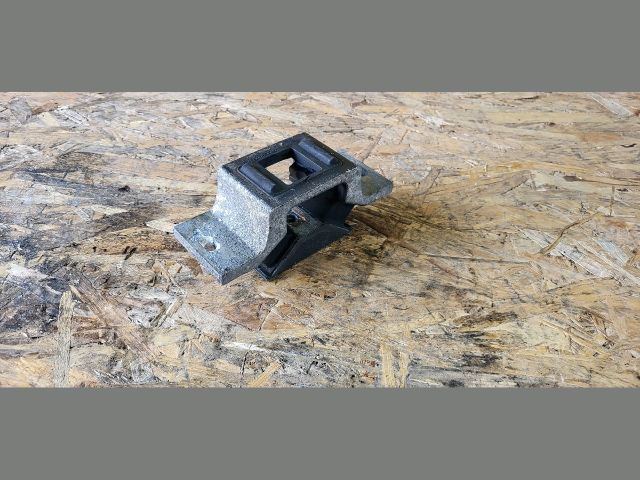 bontott RENAULT MASTER Váltó Tartó Bak (Pozíciófüggetlen)